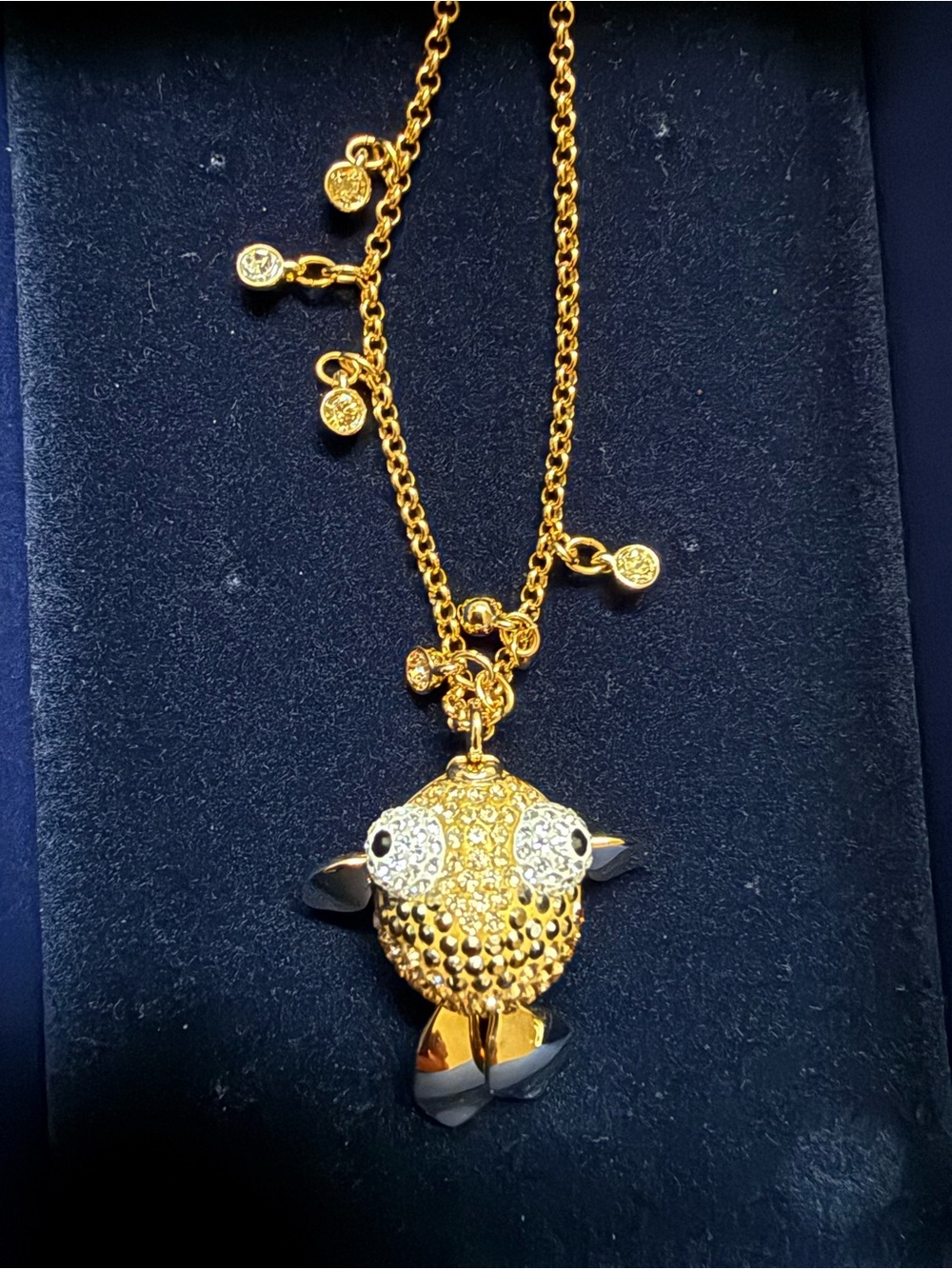 Swarovski Crystal Fish Pendant Necklace Discontinued - Picture 4 of 10